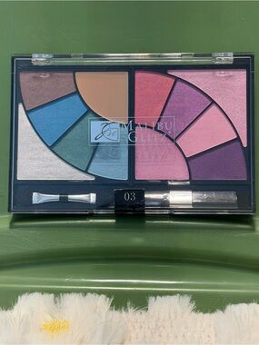 Women's Eyeshadow Palette - Pink & Blue Variety (03)
